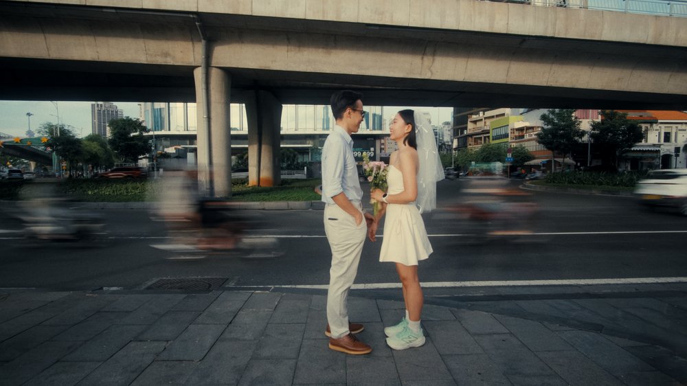 street moment